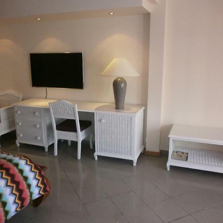 Studio En Bord De Mer - Residence La Vieille Tour Le Gosier  Dış mekan fotoğraf